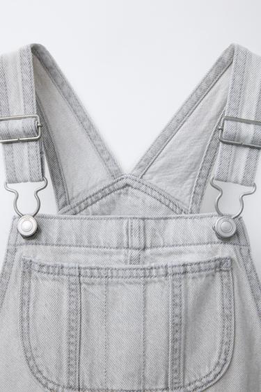 SALOPETTE SHORT EN DENIM - Gris perle de Zara - Image 2