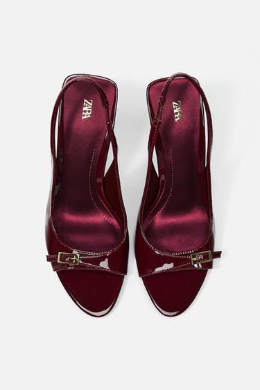 SANDALES À TALONS EFFET VERNI - Bordeaux de Zara
