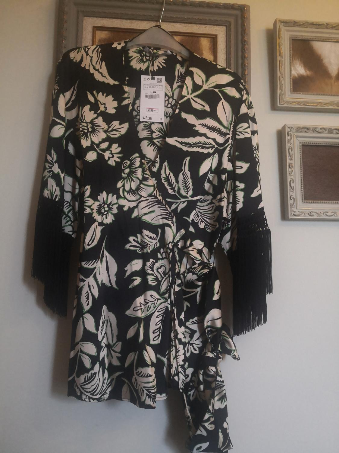PRINTED JACKET WITH FRINGING