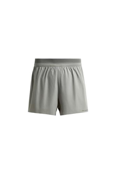 شورت RUNNING خفيف - رمادي لؤلؤي by Zara