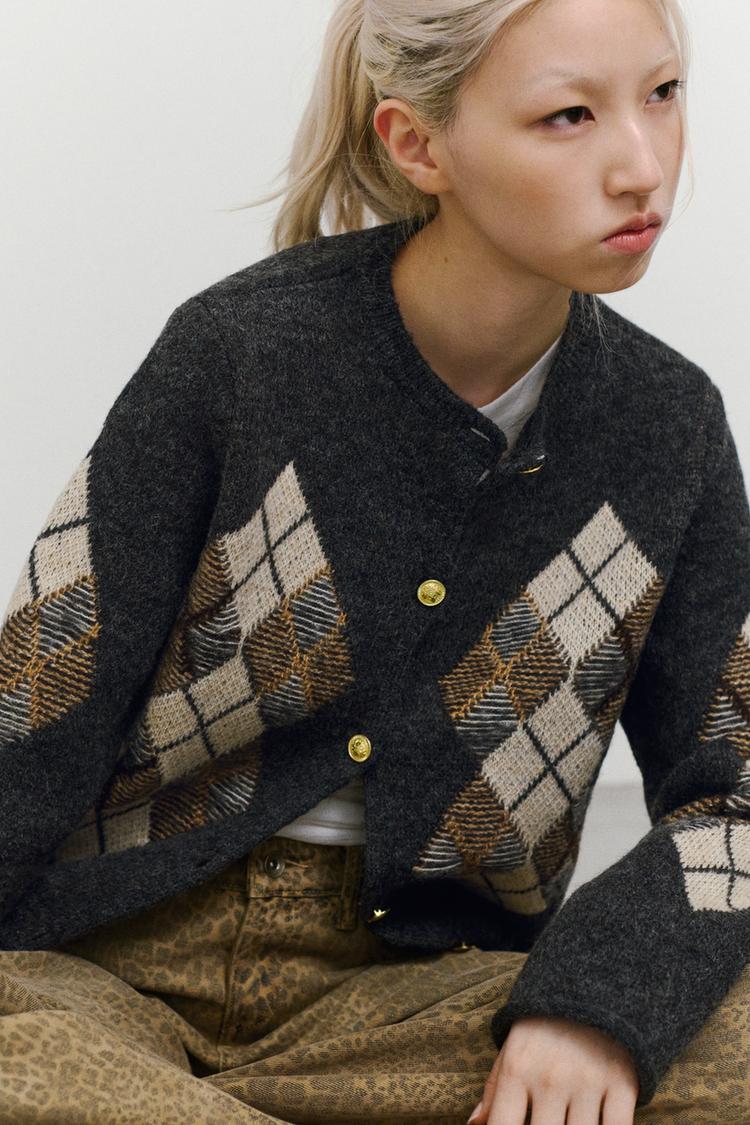ARGYLE KNIT CARDIGAN