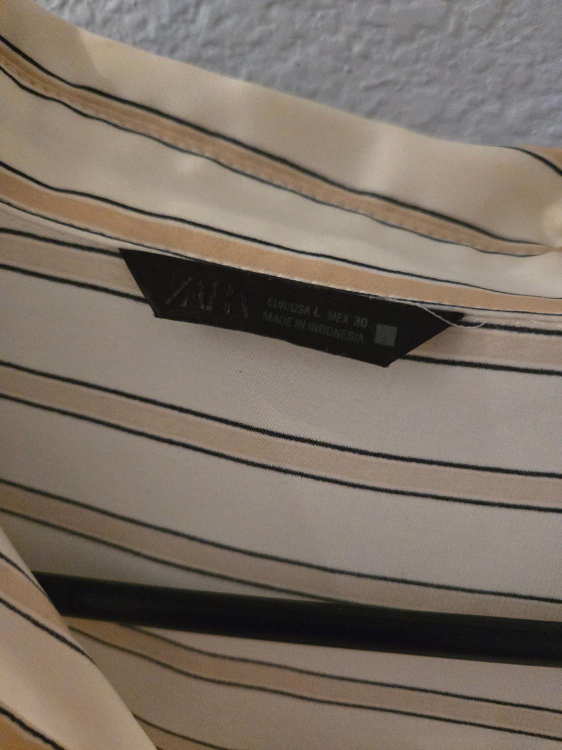 STRIPED SATIN SHIRT - Image 3