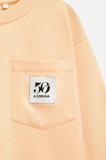 6-14 ANS/ T-SHIRT À POCHE ÉTIQUETTE 50TH ANNIVERSARY - Mandarine de Zara - Image 2