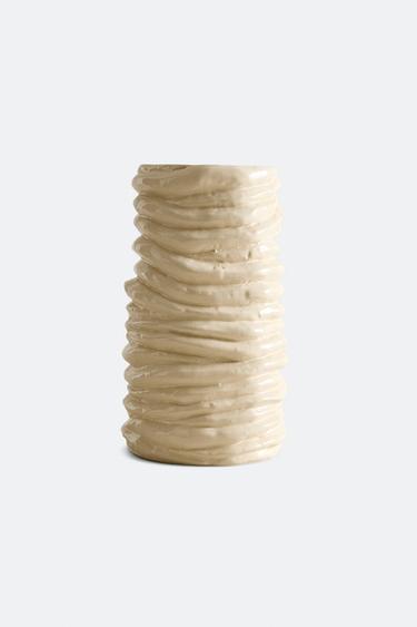 WAVY CERAMIC VASE X COLLAGERIE - Ecru by Zara