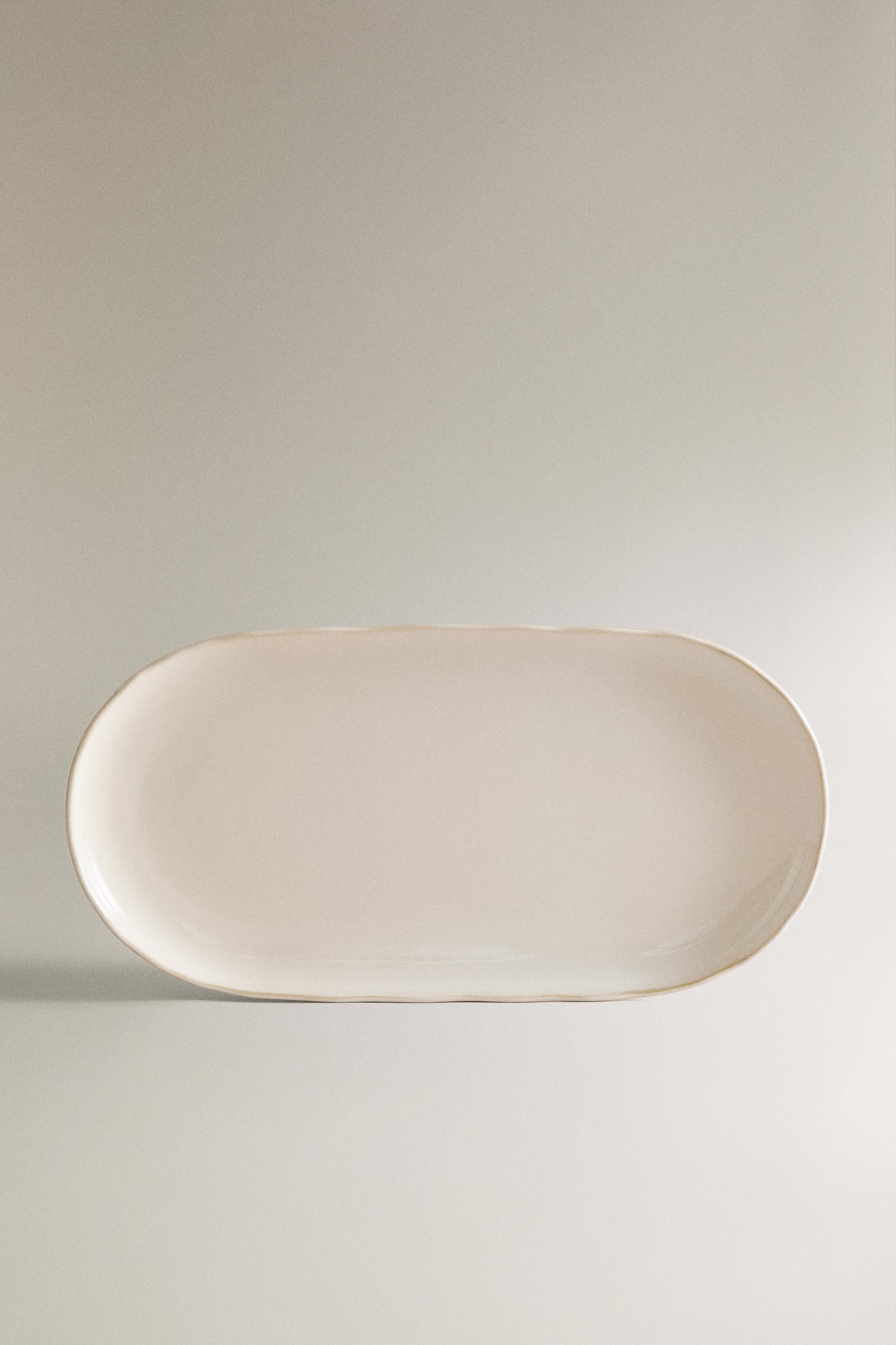 PLAT GRÈS BORD CONTRASTANT