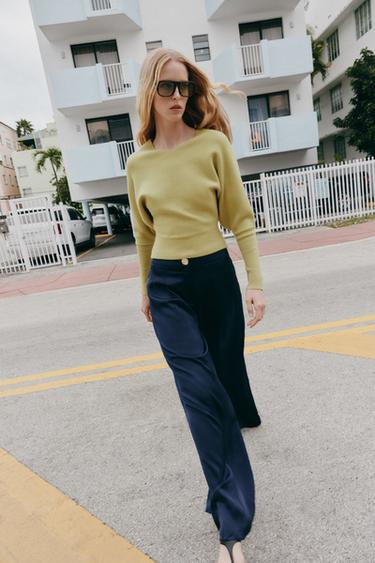 JERSEY PUNTO CUELLO PICO - Verde claro de Zara - Imagen 0