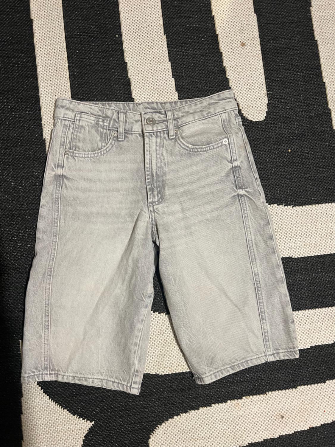 TRF HIGH-WAIST DENIM BERMUDA SHORTS - Image 3