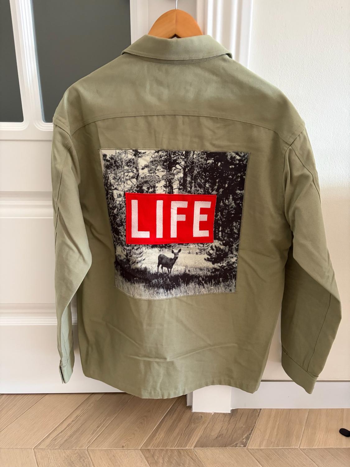 OVERSHIRT WITH LIFE ™ PATCHES - Image 4