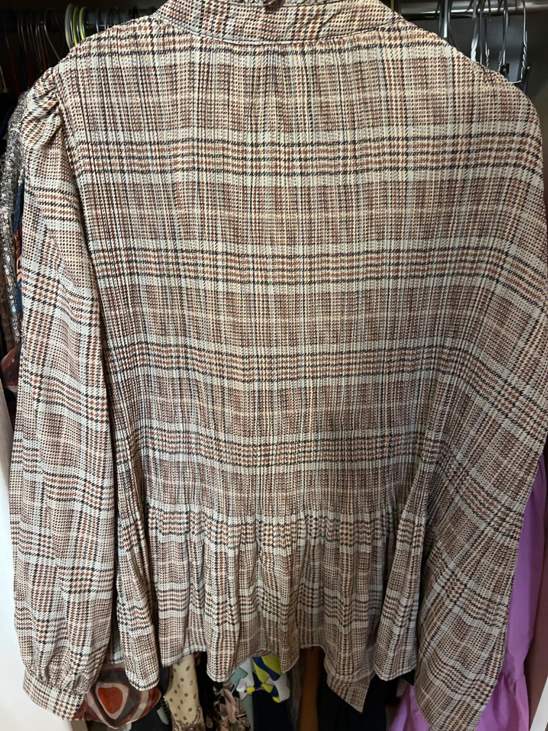 PLEATED CHECK BLOUSE - Image 2