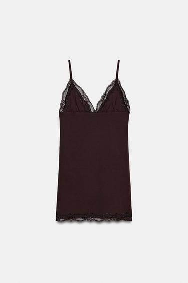 ROBE COURTE À BRETELLES EN DENTELLE - Chocolat de Zara