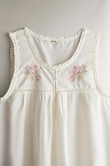 EMBROIDERED COTTON NIGHTGOWN — Oyster-white 2