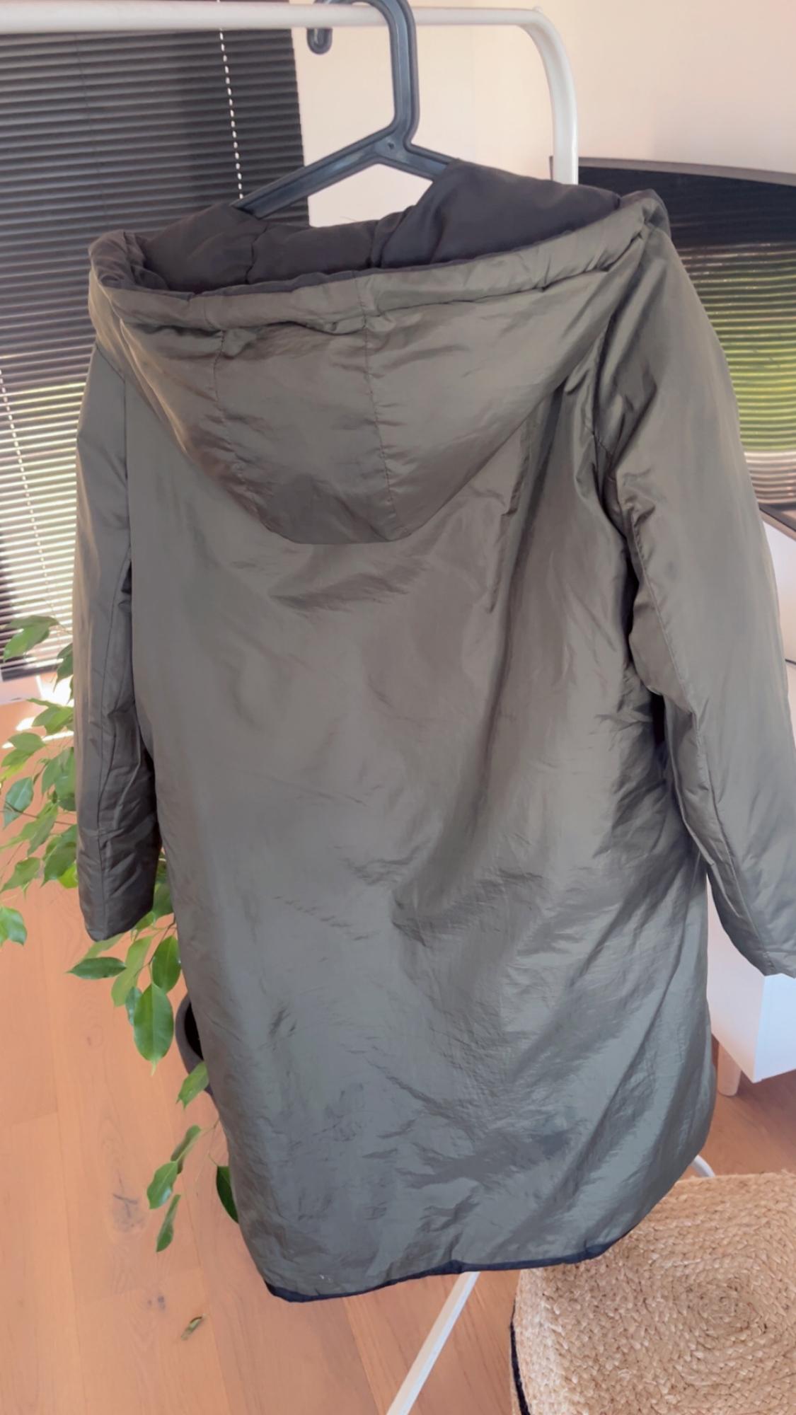 LONG REVERSIBLE PUFFER COAT - Image 3
