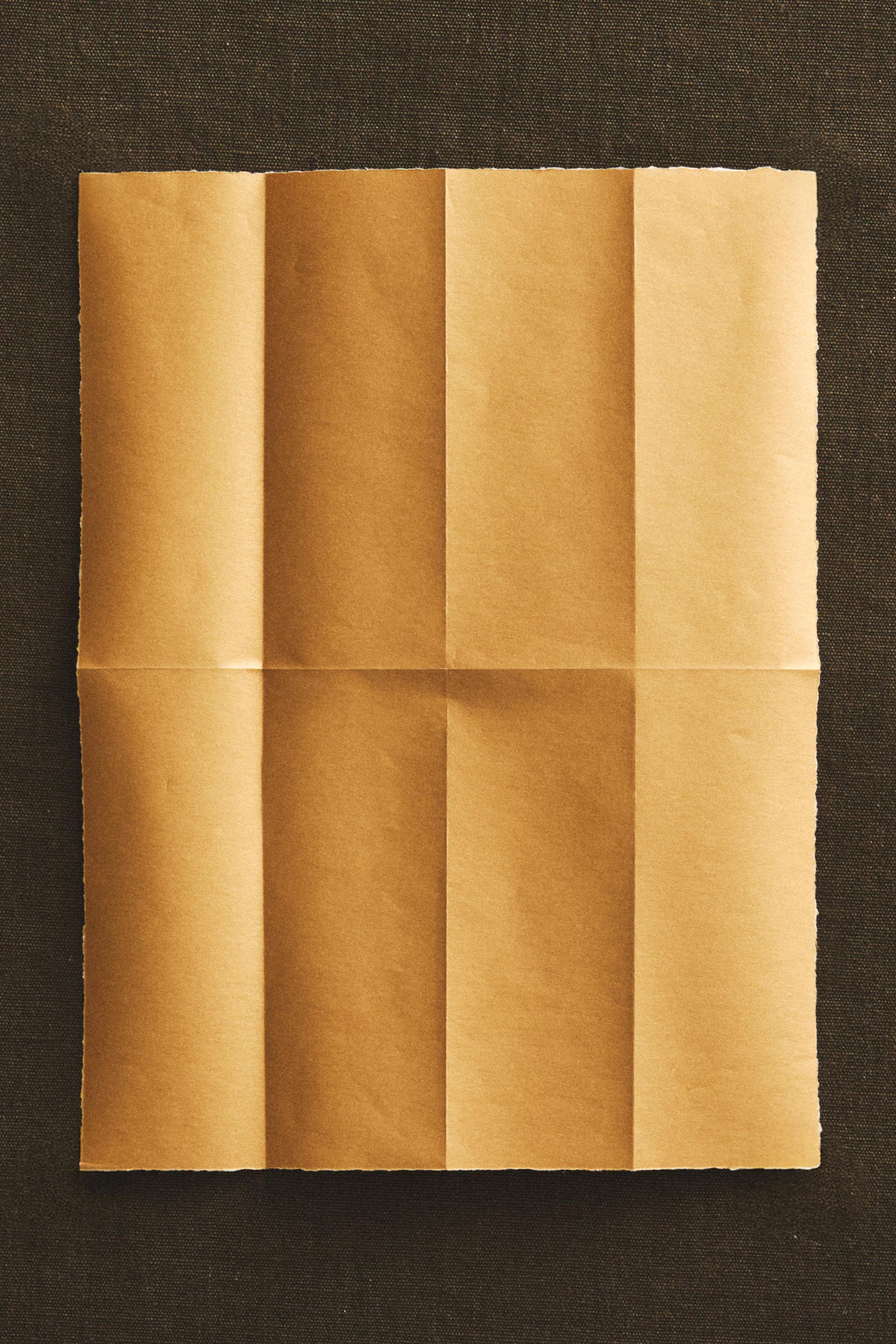 GOLD CHRISTMAS WRAPPING PAPER