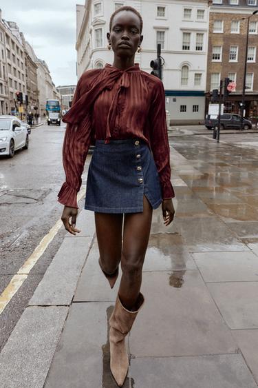 تنورة بنطلون متقاطعة بأزرار - أزرق الخاص بـ Zara