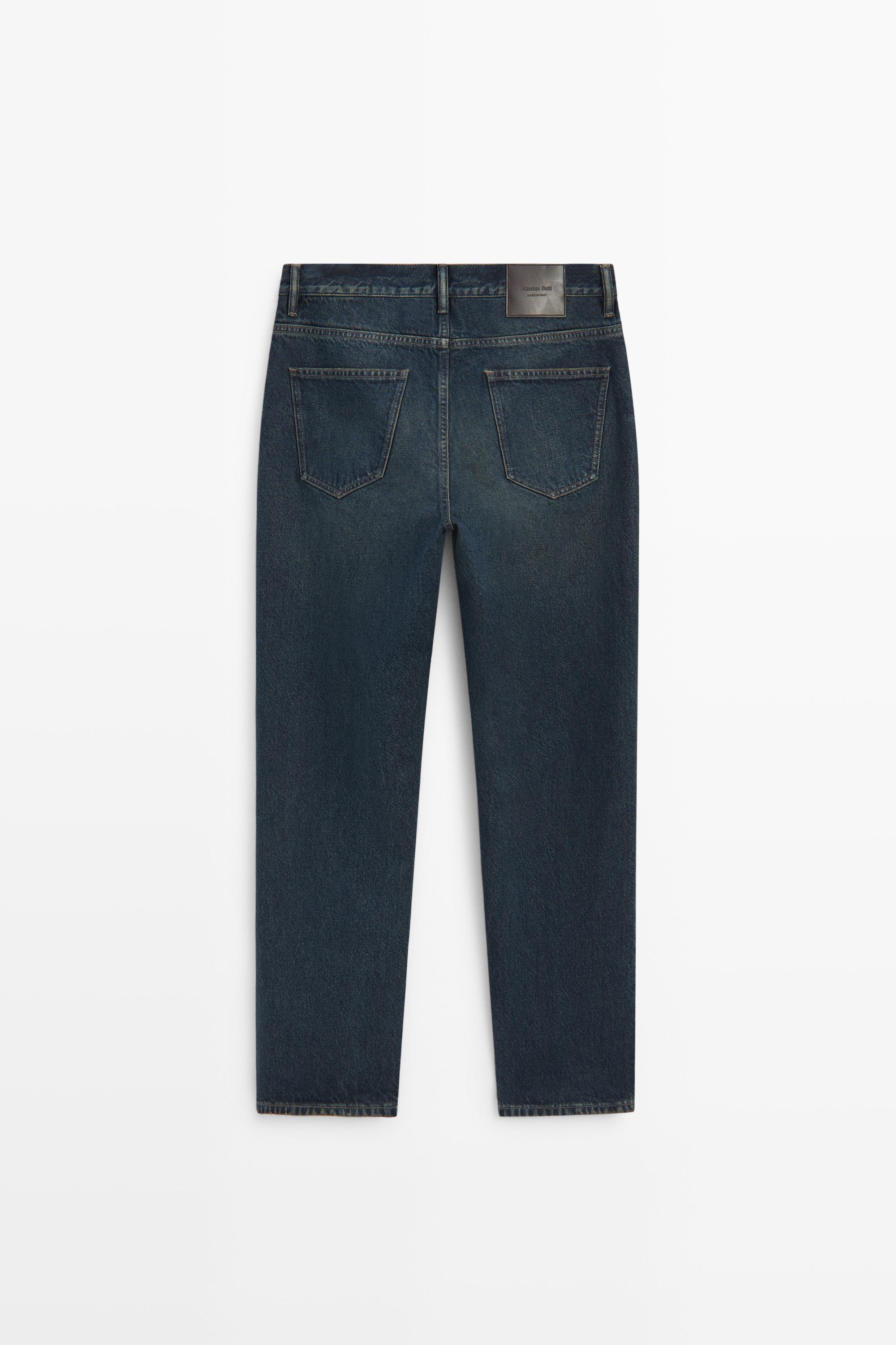 Straight-leg jeans