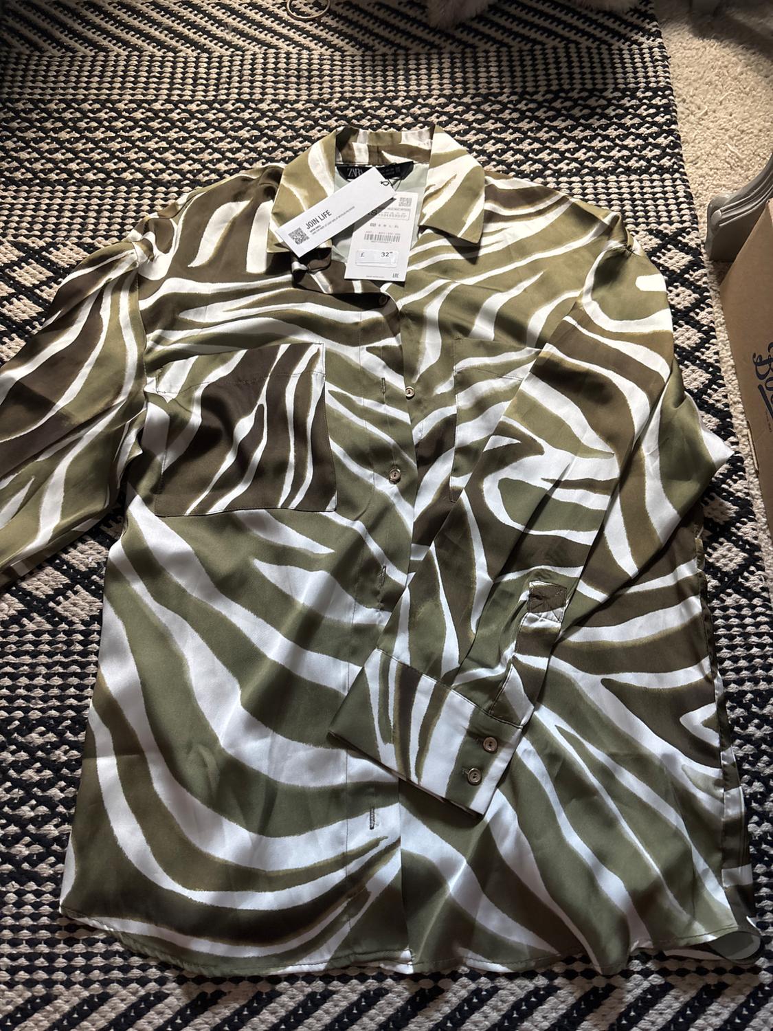ANIMAL PRINT SHIRT