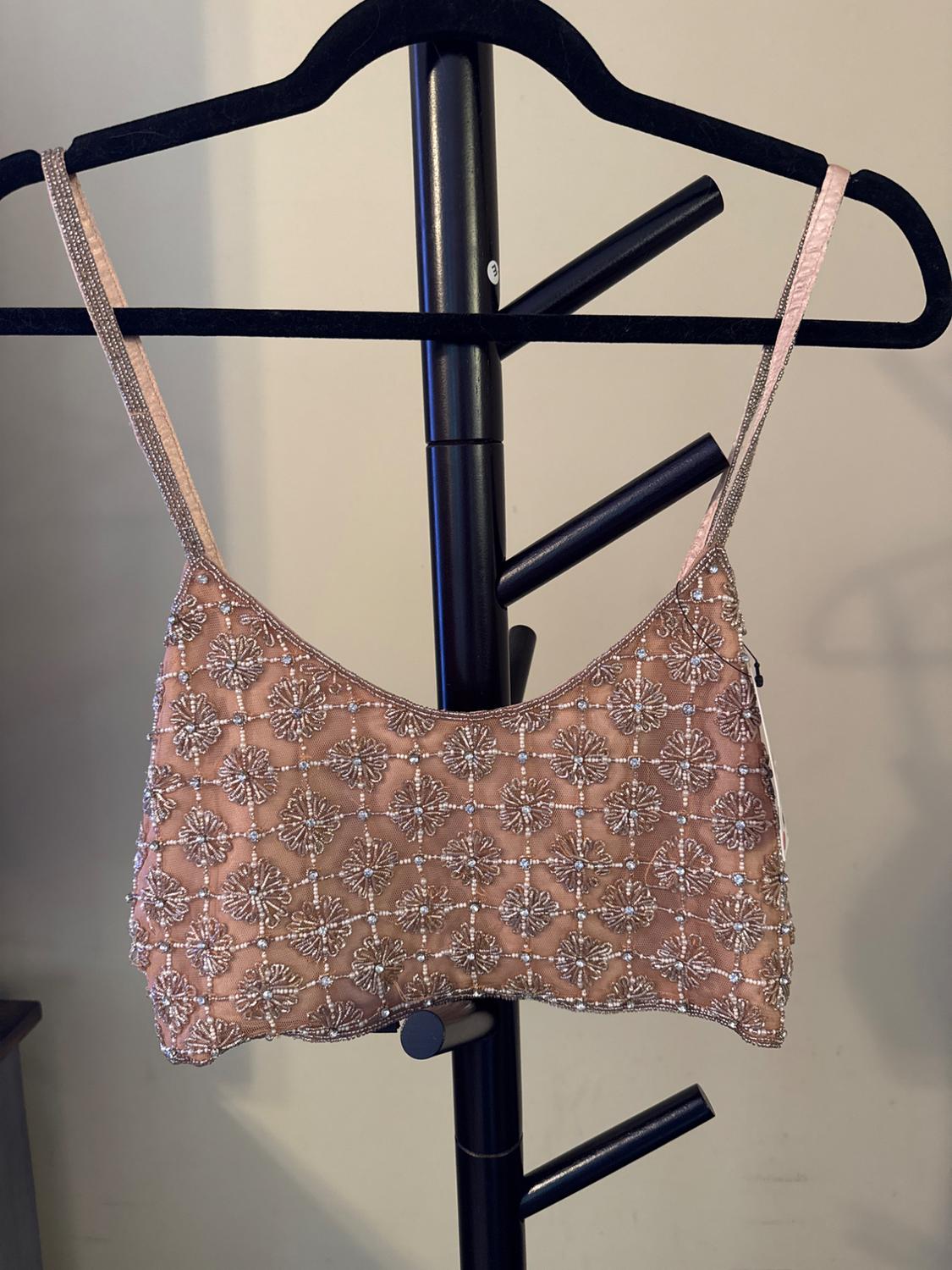 EMBROIDERED TOP SPECIAL EDITION