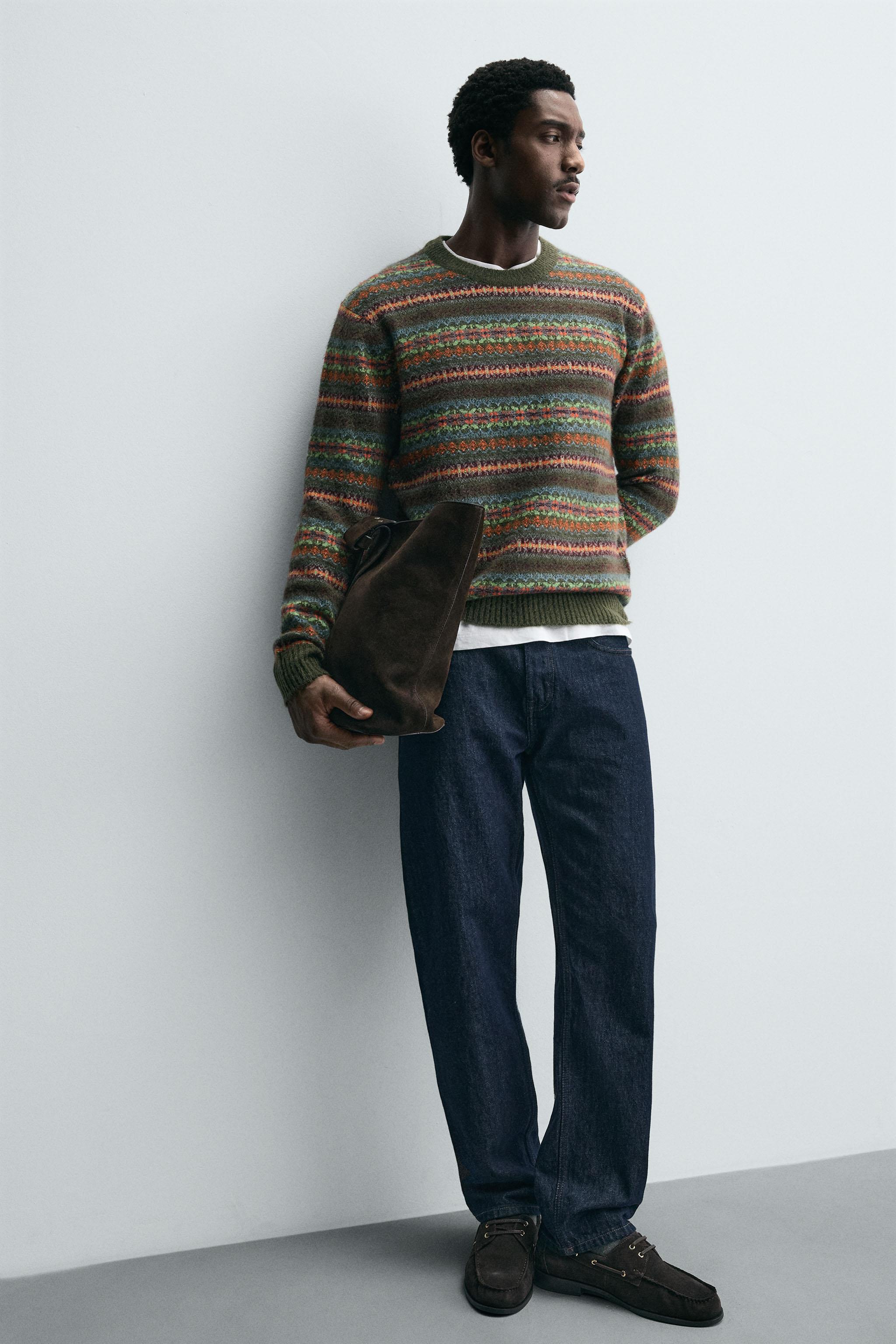 GEOMETRIC JACQUARD SWEATER