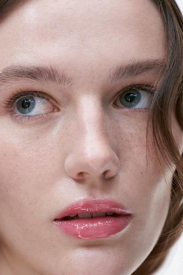 LABIAL GLOSS - GLOSSY'S TWIST - ROSE الخاص بـ Zara