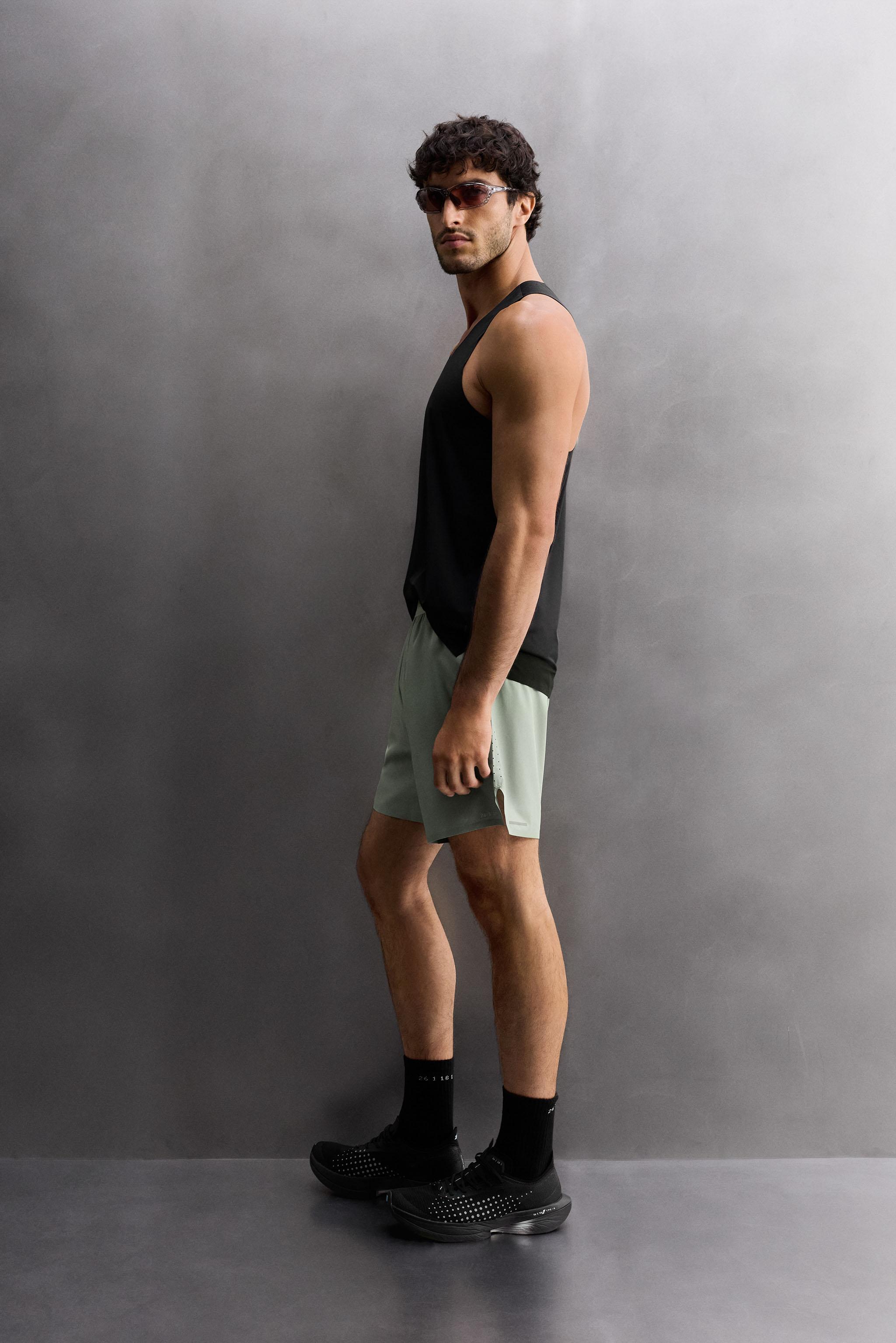 ZARA NIKE UNIQLO UNDER ARMOR 男の子
まとめ売り Zara Boys Collection New York Brooklyn YN Awesome Gray Long