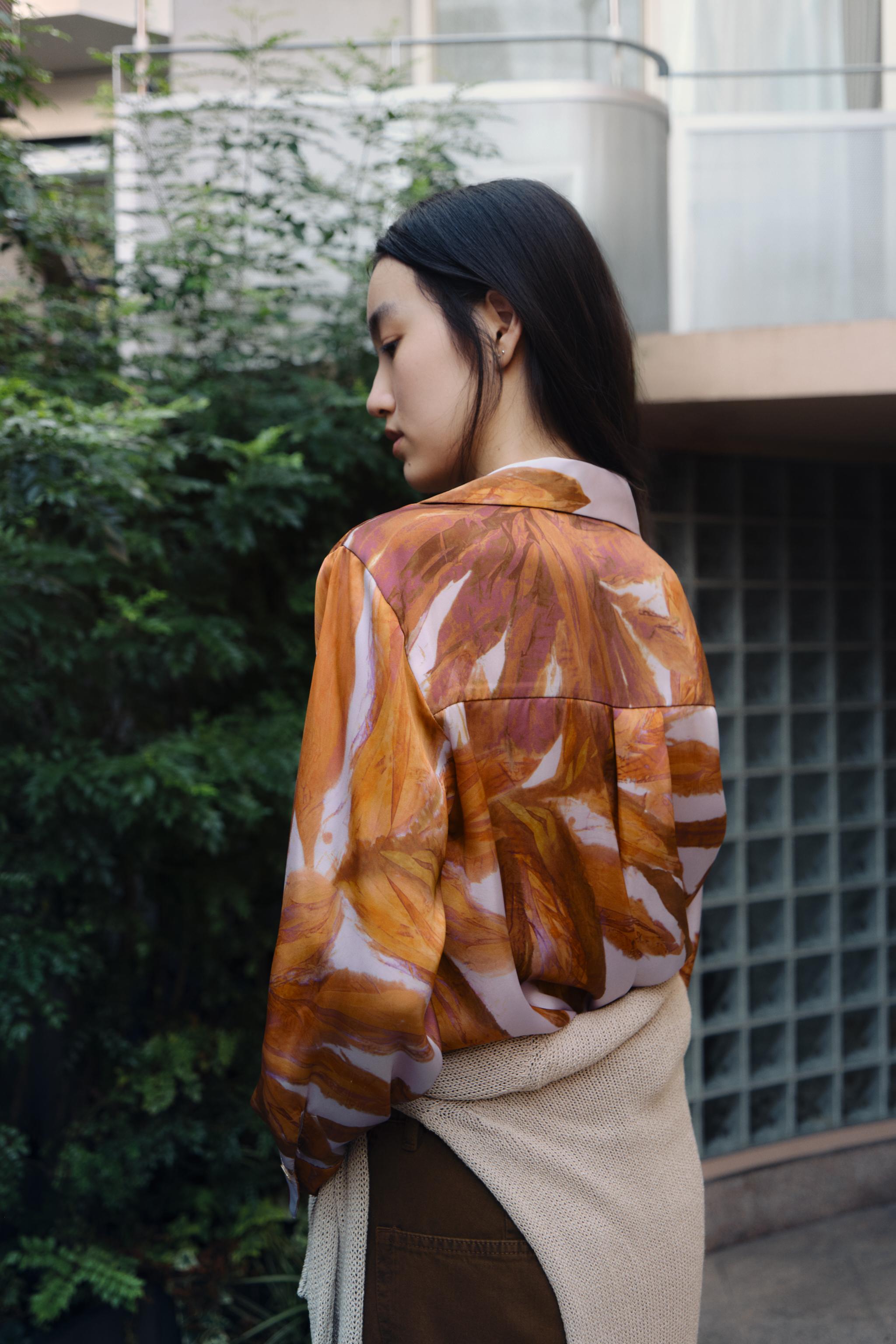 ZARA - ＊2020SS＊ZARA サテン地 プリント柄 フラワー 百合 ブラウス org.jpg