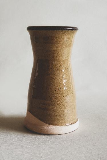 Zaras CYLINDERFORMAD TERRAKOTTAVAS - Brun/prick