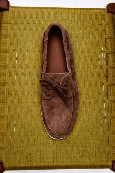 LEATHER DECK SHOES - Brown by Zara