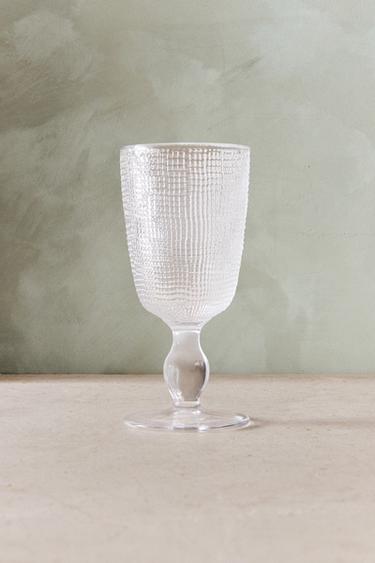 Zara RAISED DESIGN WINE GLASS - 
