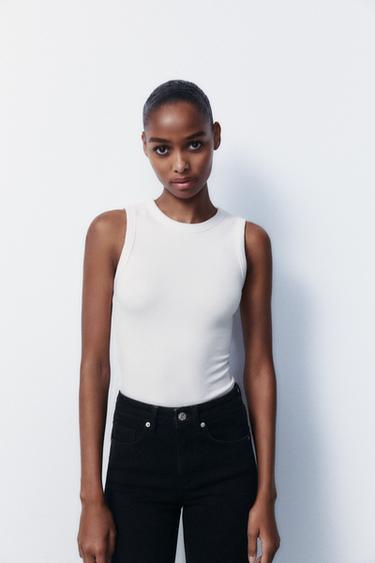 JEANS TRF CROPPED FLARE SHTRAT I LARTË - E zezë nga Zara