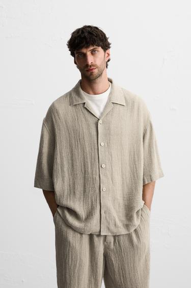 100% LINEN OVERSIZE FIT SHIRT - Light beige by Zara