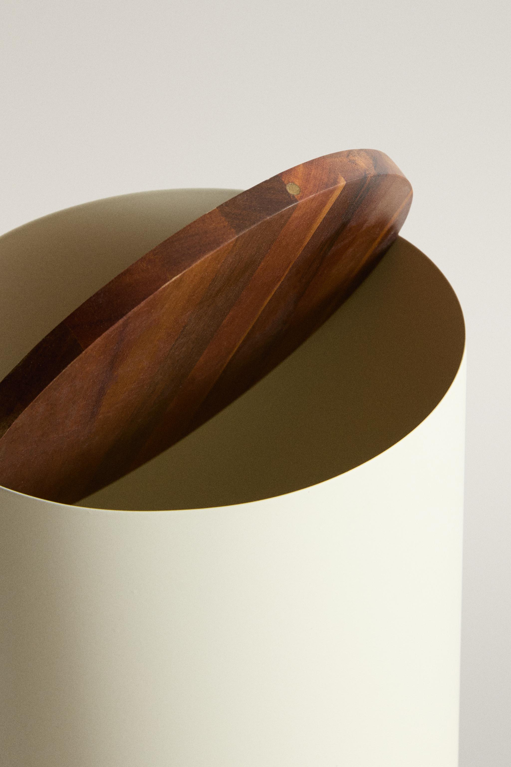POUBELLE MÉTAL COUVERCLE BOIS