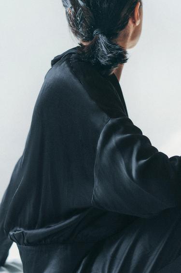 FLOWING SATIN BLAZER SHIRT - Black by Zara