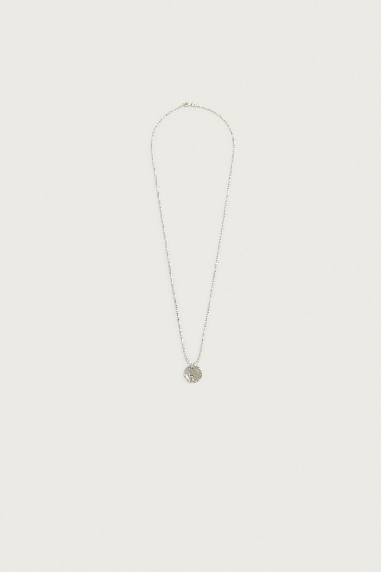 COIN PENDANT NECKLACE — Silver
