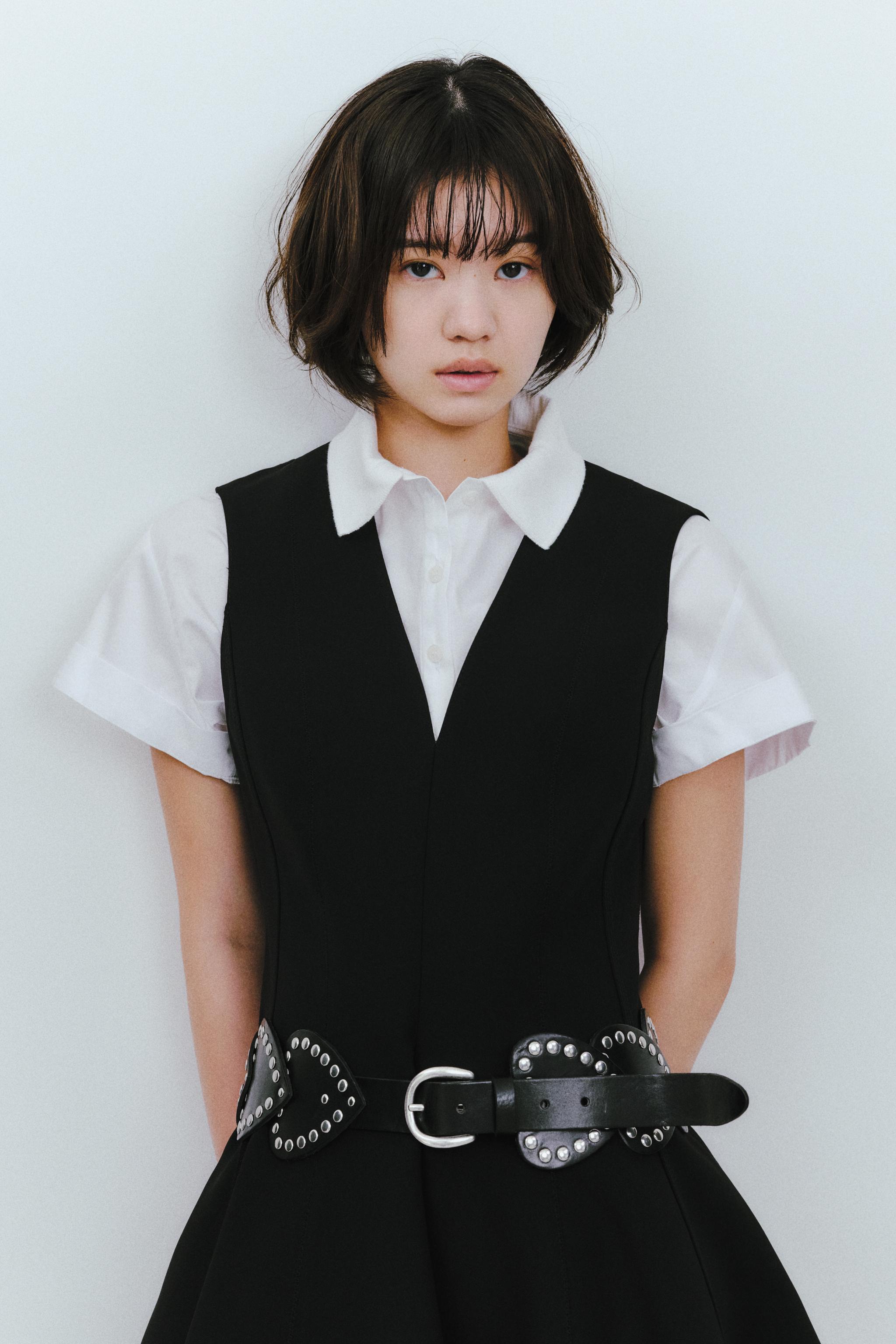 【ZARA】スタッズ付きハート レザーベルト ブラック1736/014/800 ZARA】スタッズ付きハート レザーベルト ブラック1736/014/800