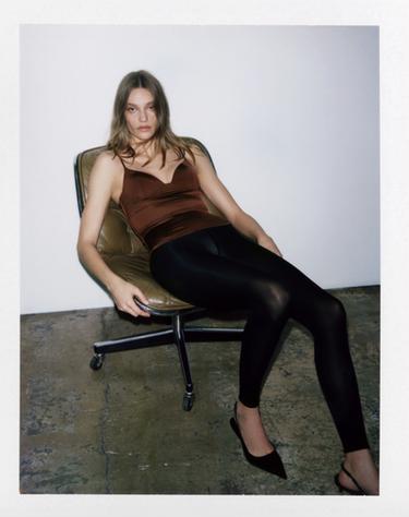 TOP MÉLANGE POLYAMIDE - Marron de Zara