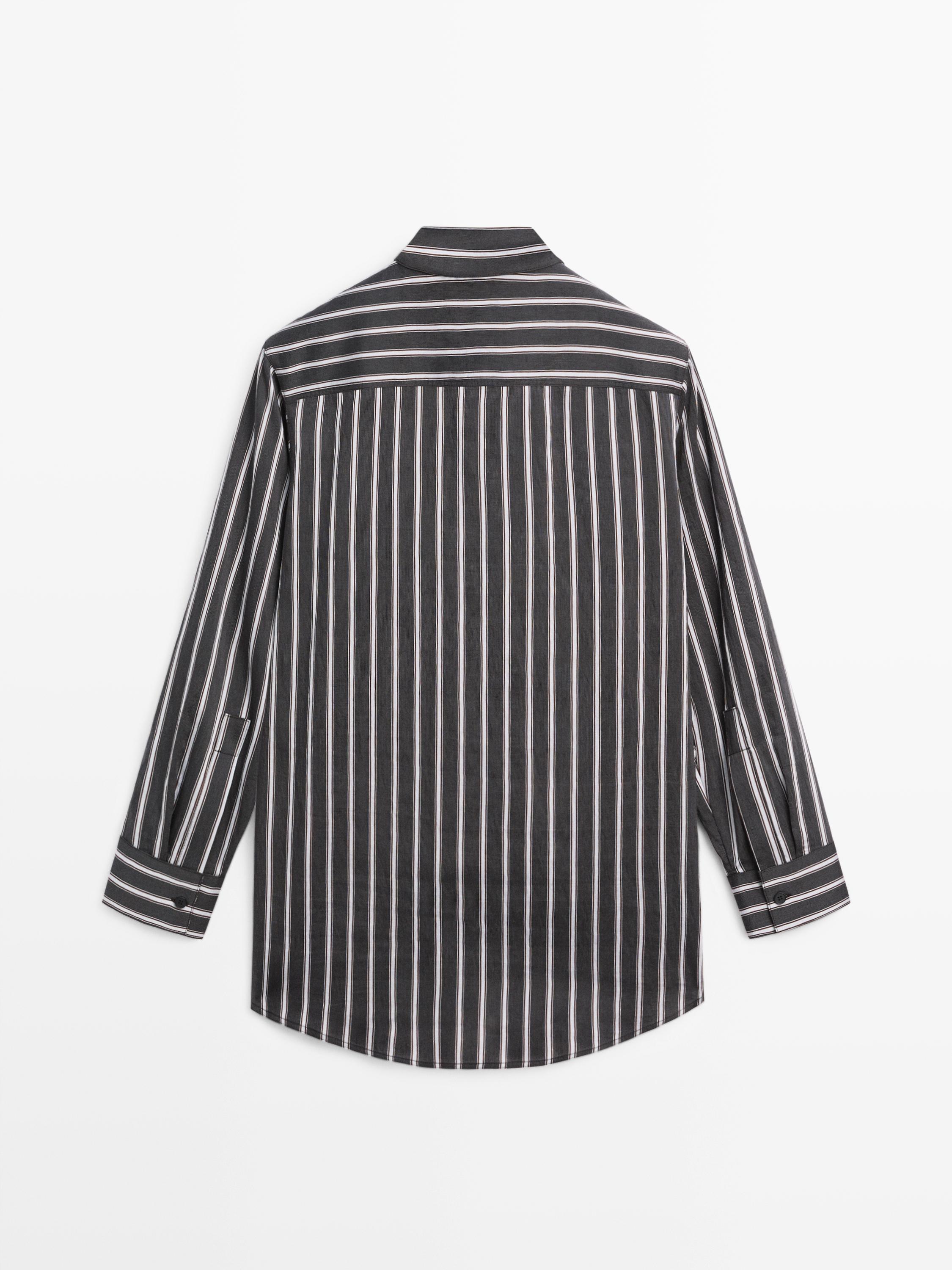 Striped loose-fitting shirt