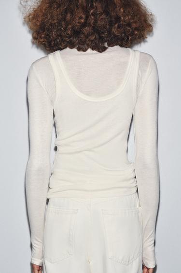 T-SHIRT COL MONTANT SUPERPOSITION - Écru de Zara - Image 2