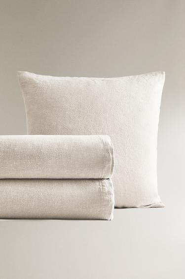 WASHED LINEN BEDSPREAD (400 GXM²) - Oyster-white by Zara