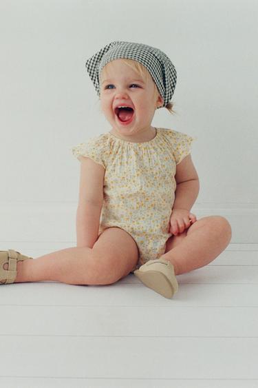 ბოდე ყვავილები - Zara-ს Yellow