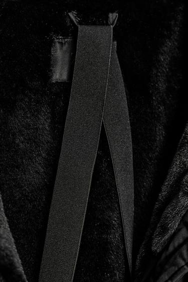 VESTE REMBOURRÉE À CAPUCHE EFFET FOURRURE DÉPERLANTE ET COUPE-VENT - Noir de Zara - Image 5