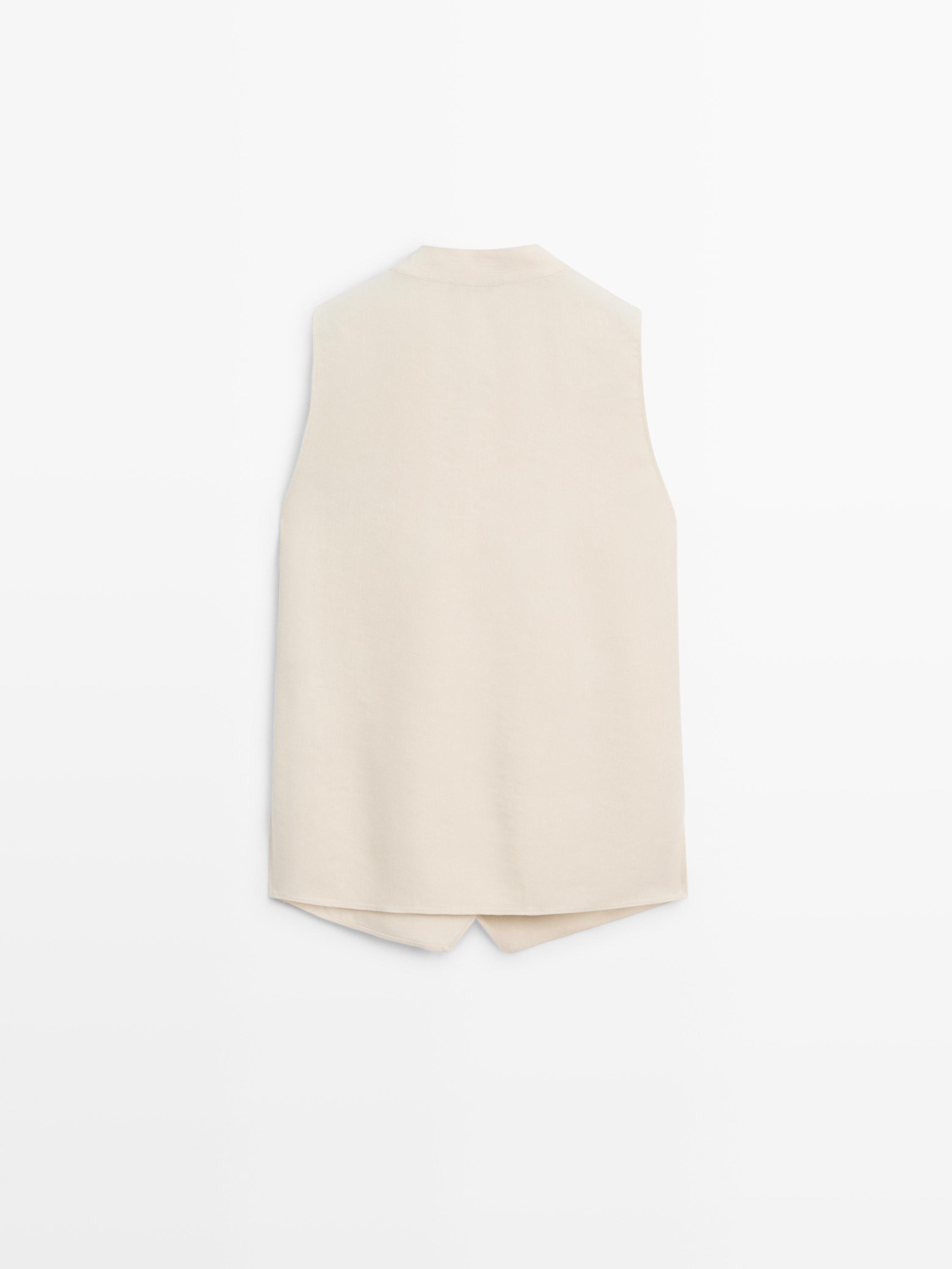 Flowing linen blend crossover top