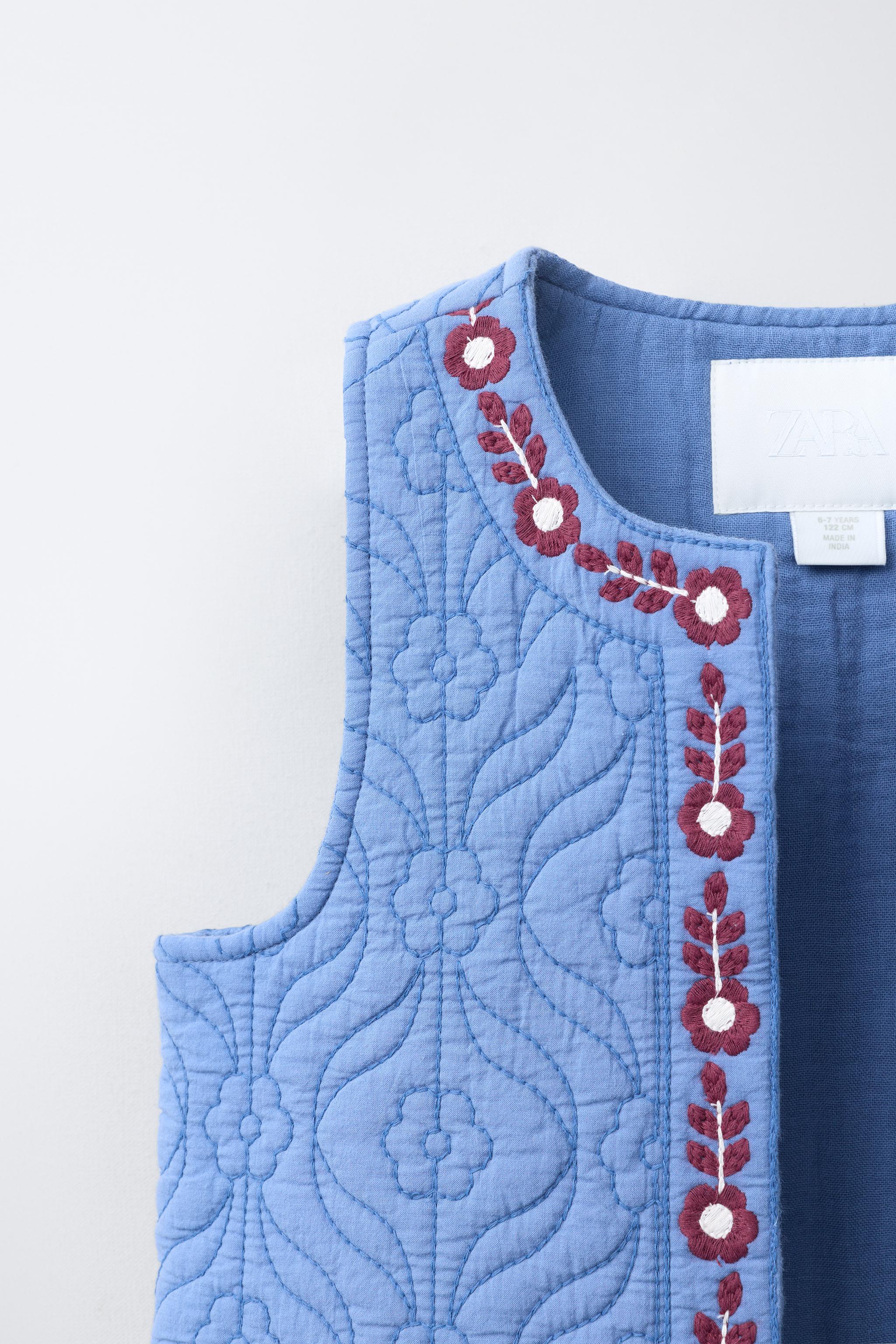 GILET TEXTURÉ BRODÉ