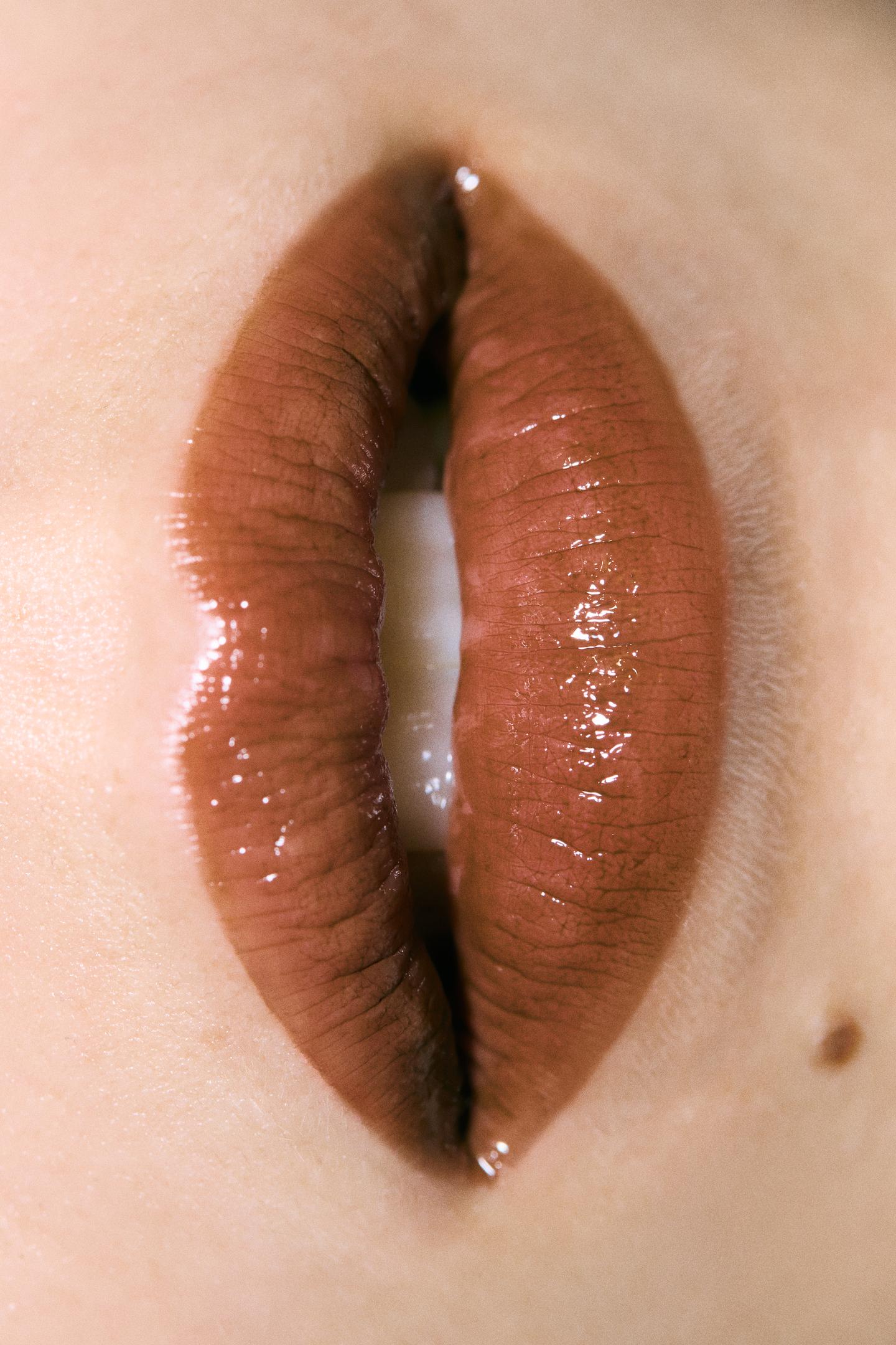 Zara Lip Oil Cocoa Sunset, цвет: Коричневый — фото 2