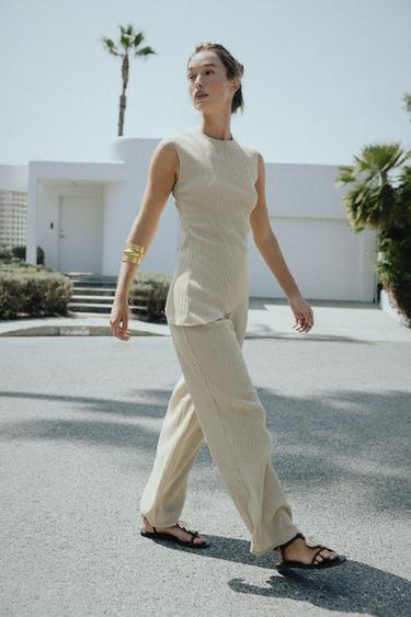 TEXTURED BAGGY TROUSERS - Sea green by Zara