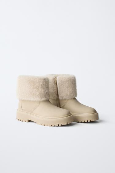 Zara FAUX FUR ANKLE BOOTS - Off White
