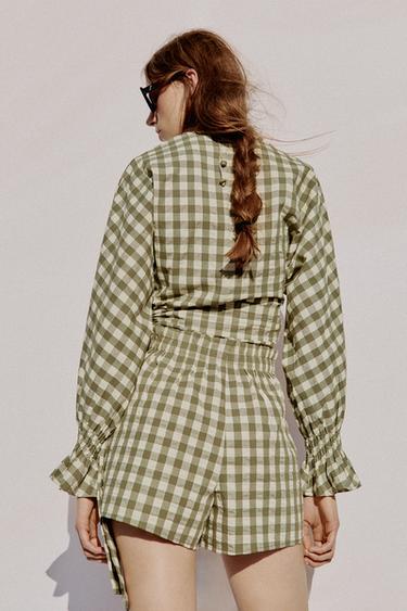SHORT À CARREAUX VICHY - Vert moyen de Zara - Image 4