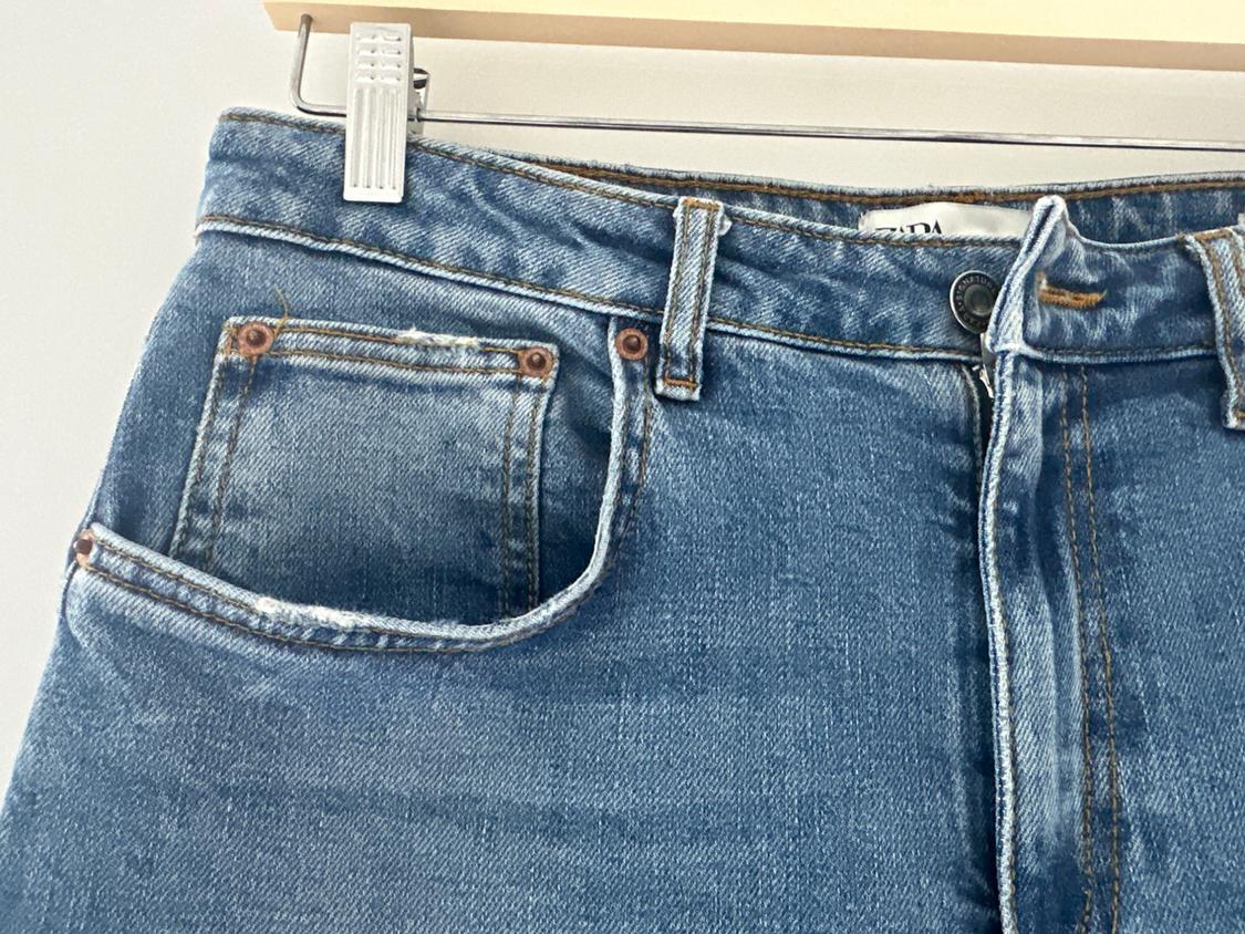 SLIM FIT JEANS - Image 3