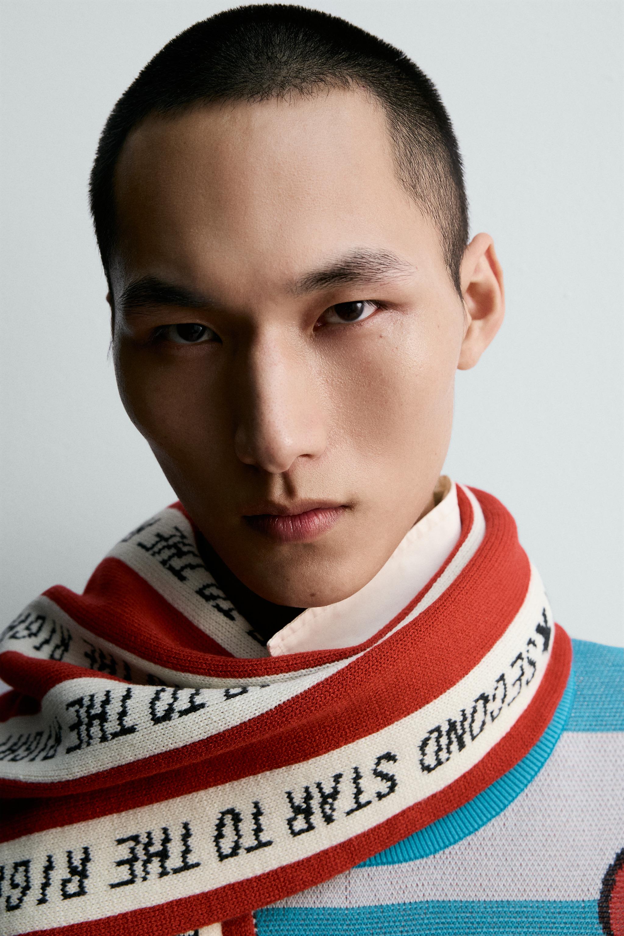 STRIPED TEXT SCARF PETER PAN HARRY LAMBERT FOR ZARA X DISNEY - Red