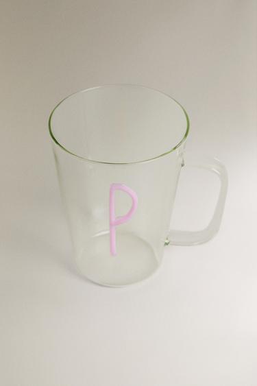 BOROSILICATE MUG WITH INITIAL P — Pink 2
