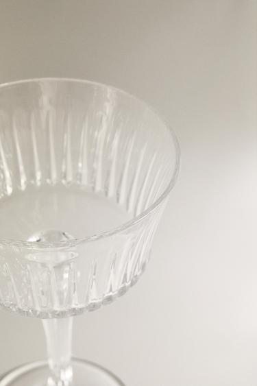 SPARKLING WINE FLUTE WITH RAISED DESIGN -  by Zara - Image 2